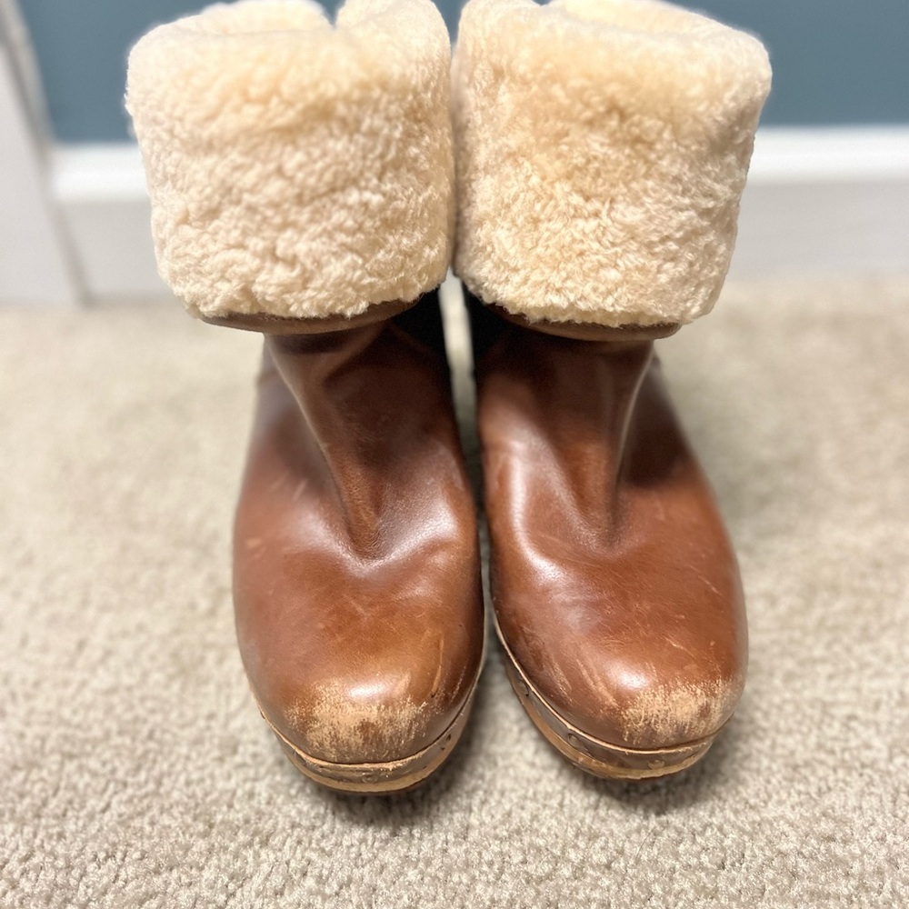 Women's Brown Shearling-Lined Clogs - image 2